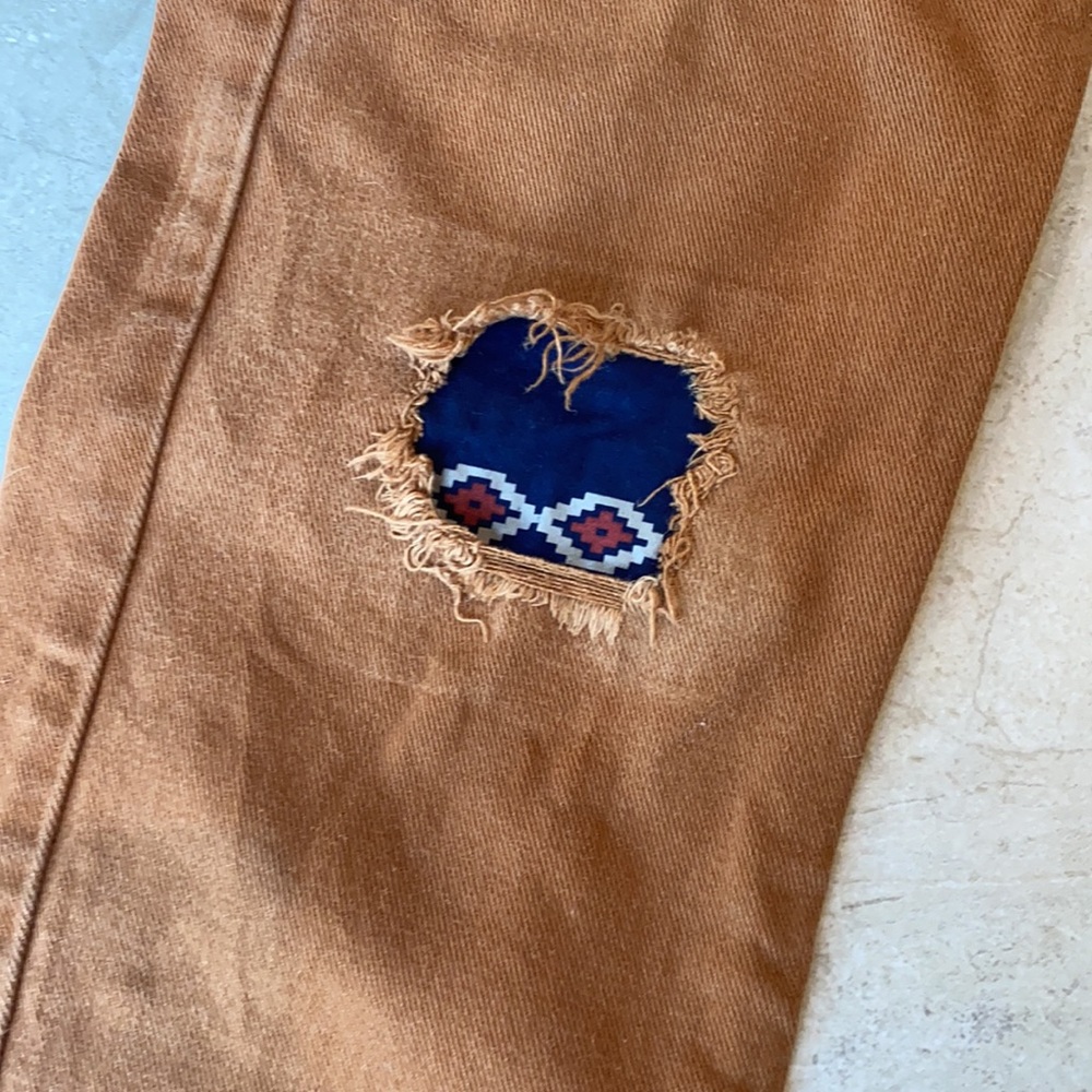 Custom Levi’s with Austin City Limits details - Picture 3 of 7